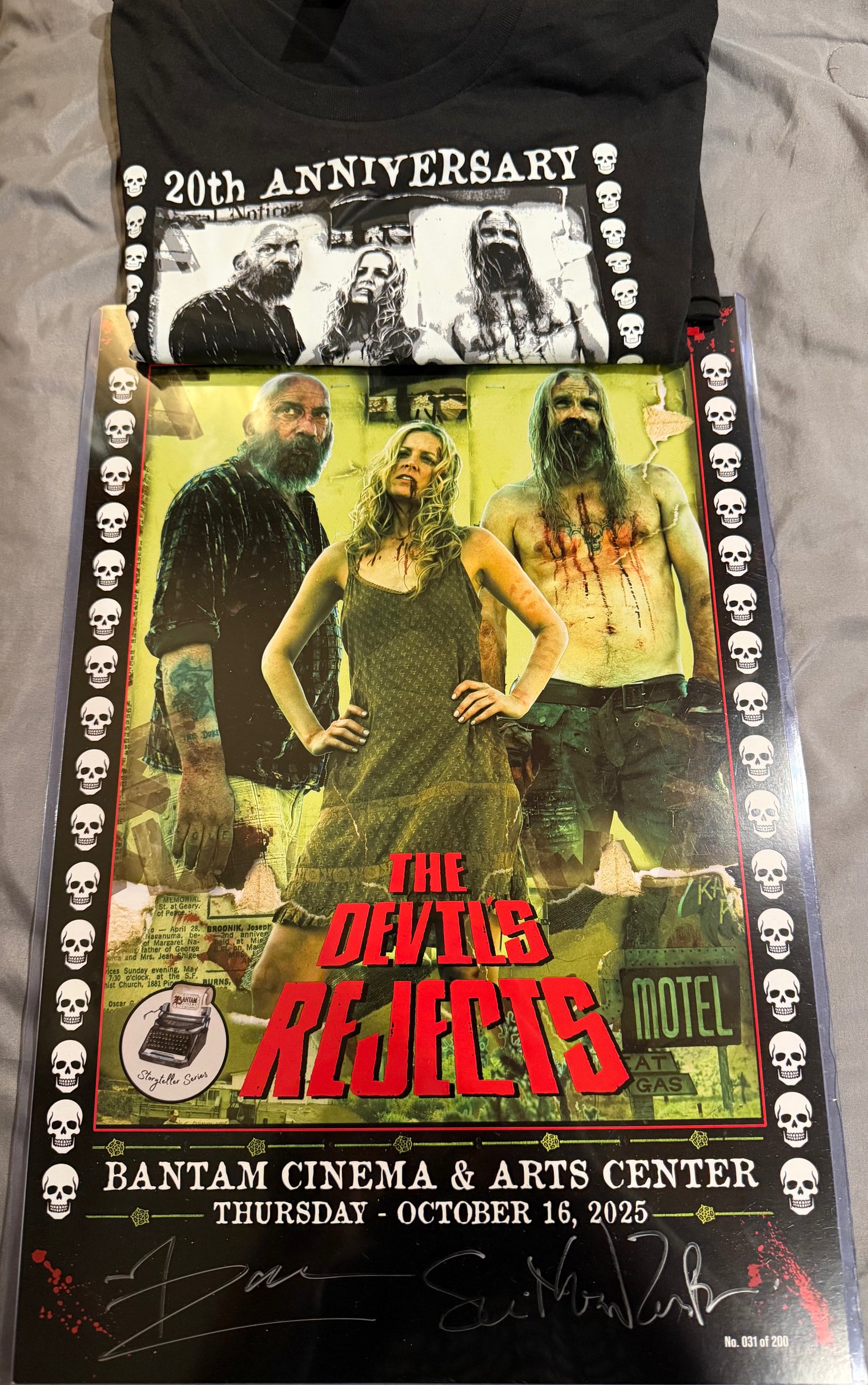 Rob & Sheri Moon Zombie signed The Devils Rejects 20th anniversary Print With SHIRT (L)